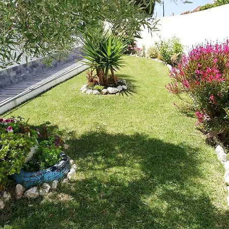 Moradia No Seixal Pensionat 4*