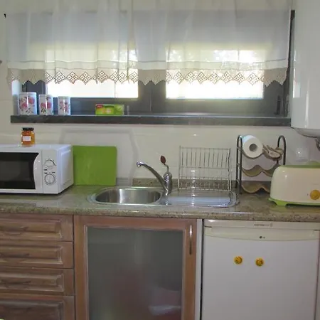 Moradia No Seixal בית הארחה 4*