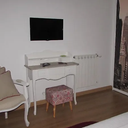 בית הארחה Moradia No Seixal