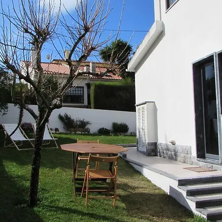 Moradia No Seixal Vendégház