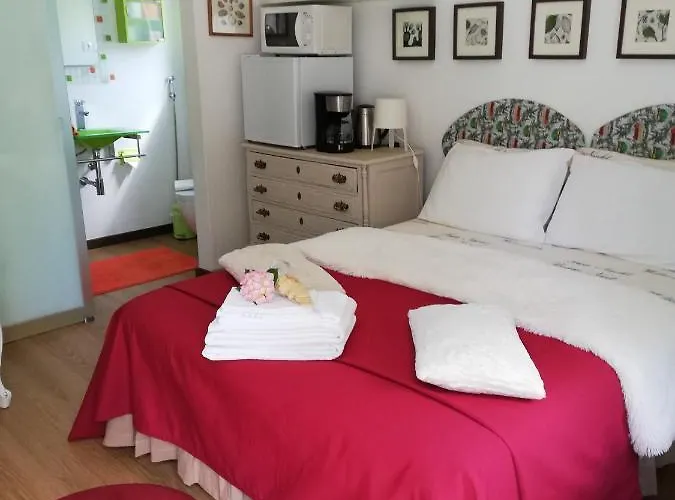 Moradia No Seixal Πανσιόν