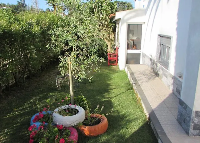 Πανσιόν Moradia No Seixal 4*